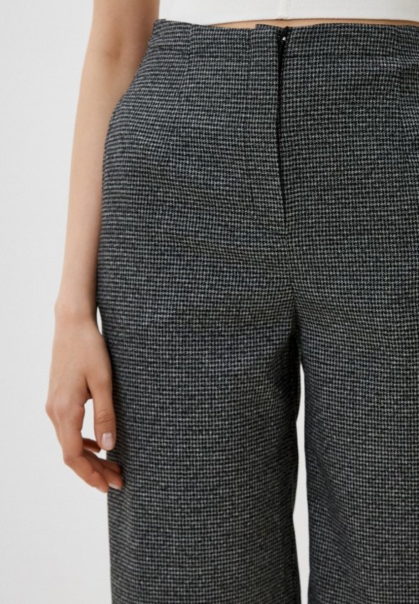 Шорты 31 February