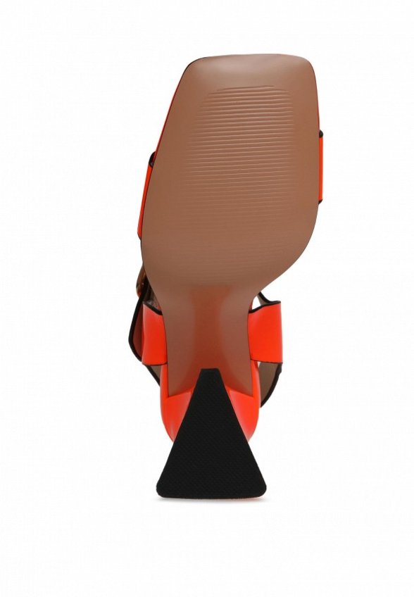 Босоножки El Tempo