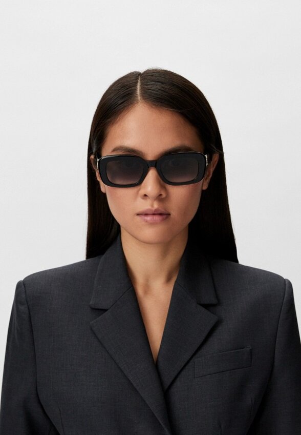 Очки солнцезащитные Saint Laurent