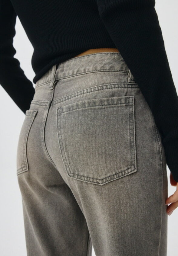 Джинсы Flared fit