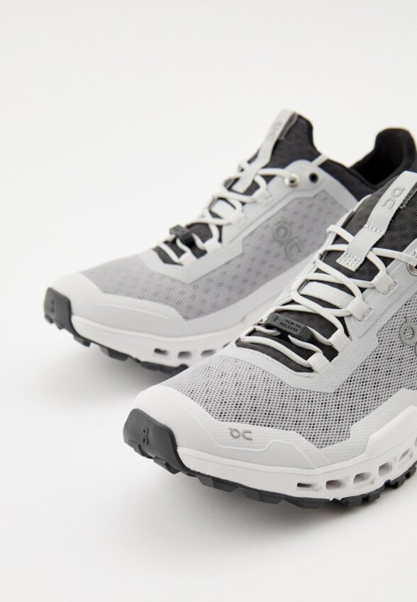 Кроссовки On