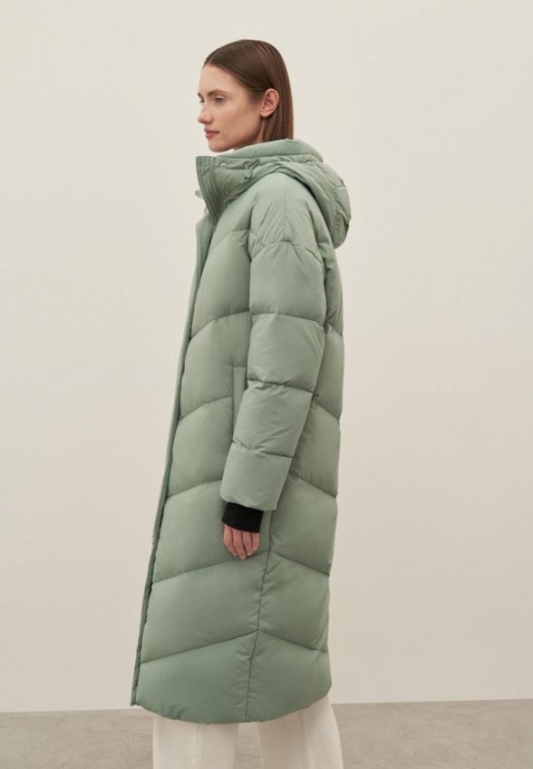 Пуховик Finn Flare