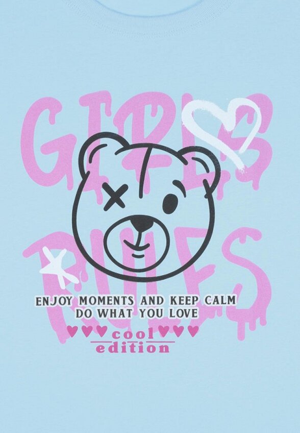 Футболка Апрель