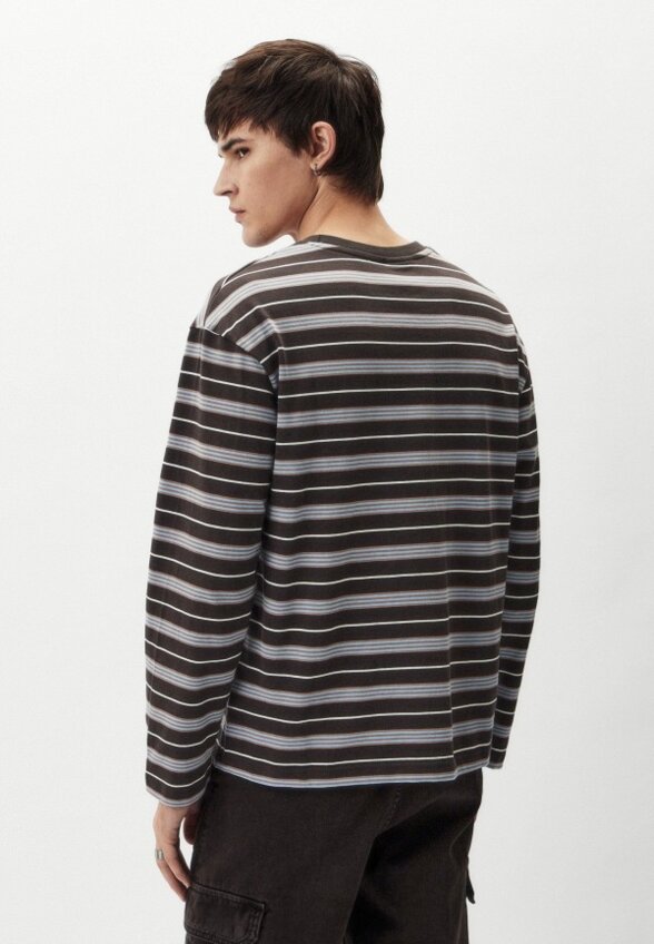 Лонгслив Mademan