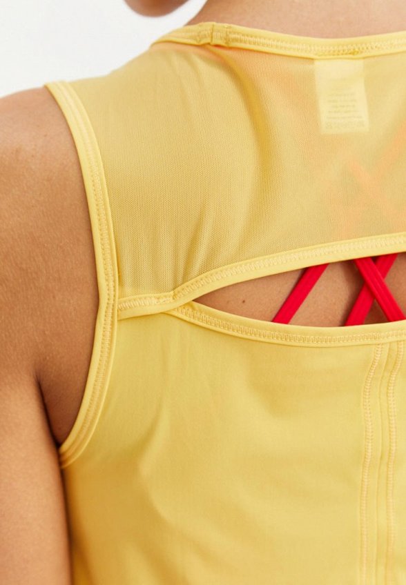 Майка спортивная Beself