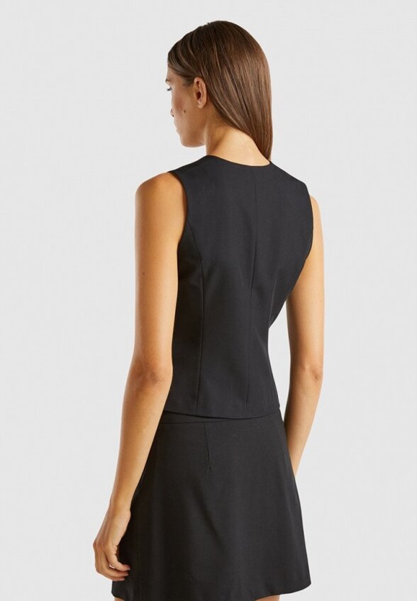 Жилет United Colors of Benetton