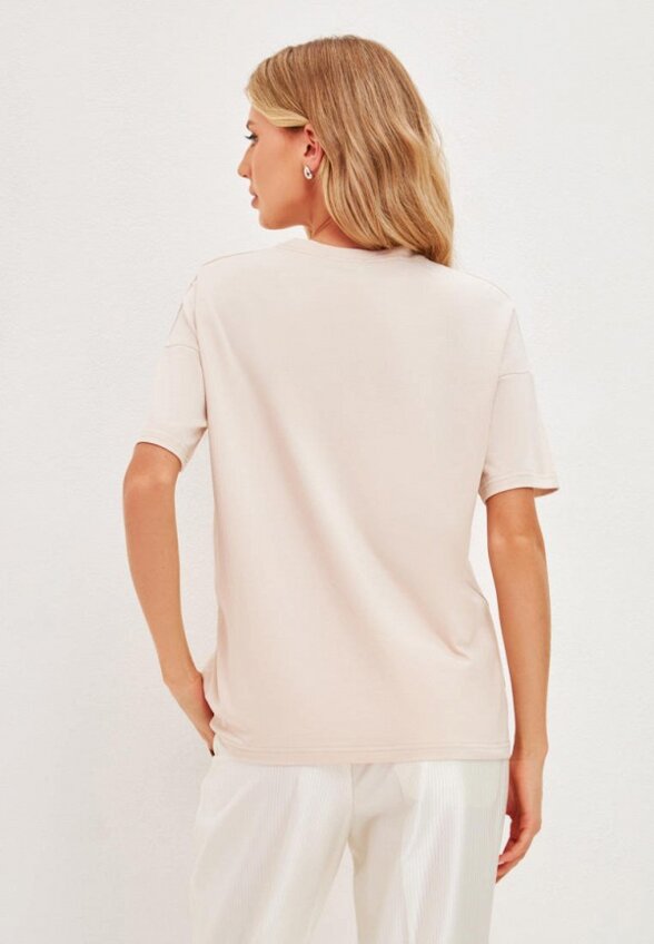 Футболка Gabriel and Ester London