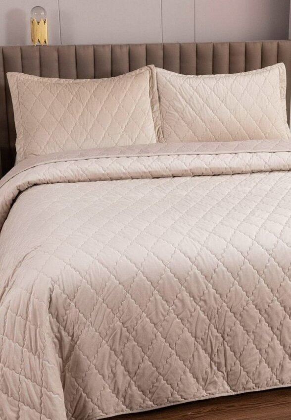 Комплект с покрывалом Sofi De Marko