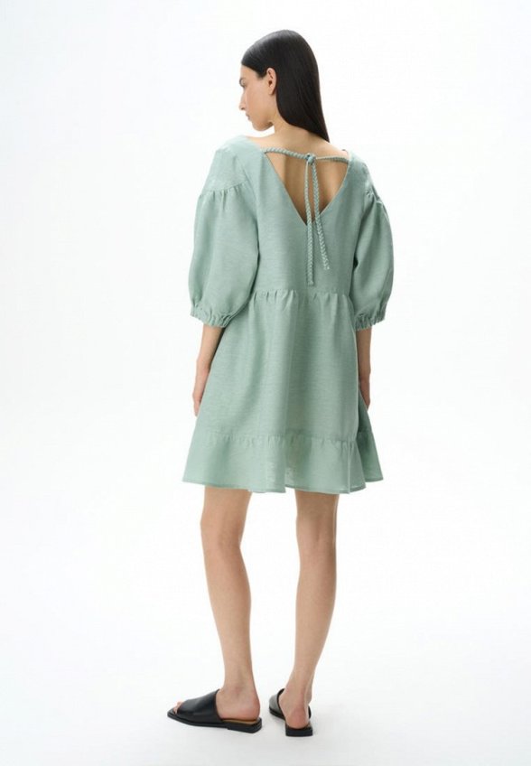 Платье Brusnika