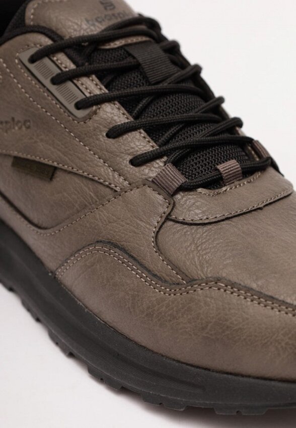 Кроссовки Baasploa