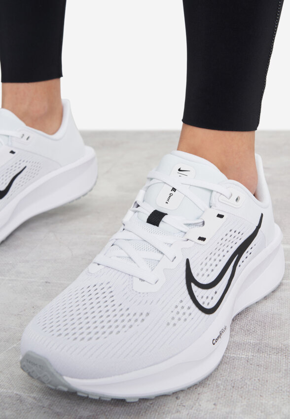 Кроссовки женские Nike Quest 6, Белый
