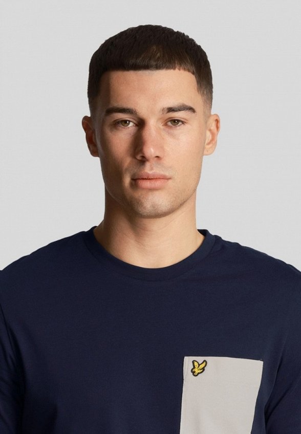 Футболка Lyle & Scott