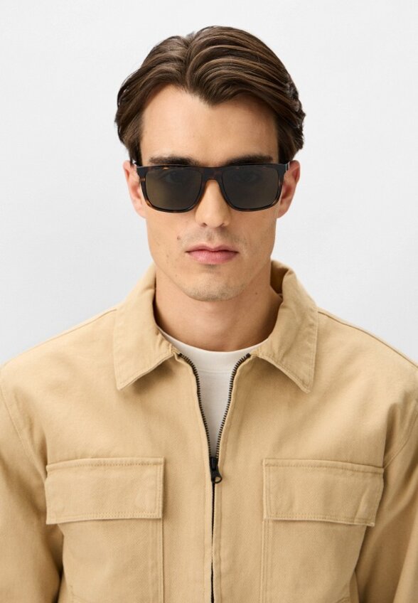 Очки солнцезащитные Boss