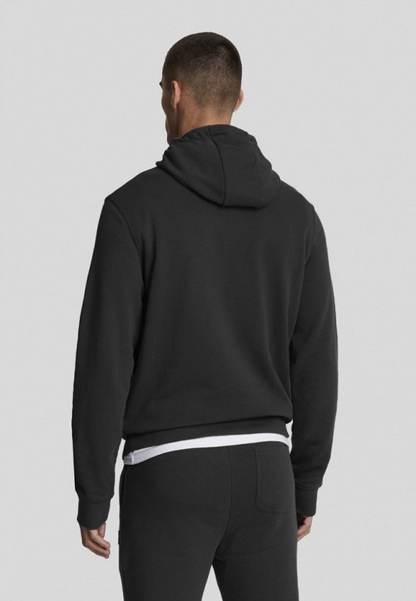 Худи Lyle & Scott
