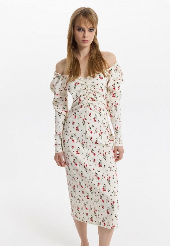 Платье Love Republic