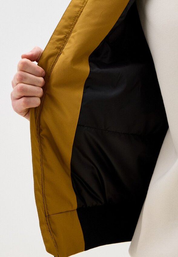 Бомбер Outventure