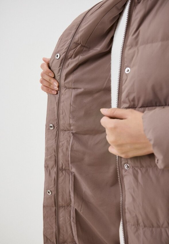 Пуховик Снежная Королева