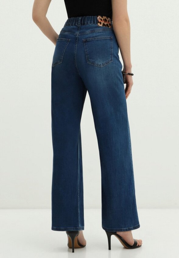 Джинсы Lilly Bennet