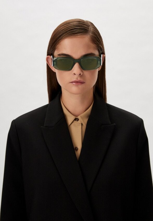 Очки солнцезащитные Prada