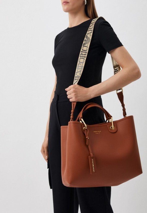 Сумка, органайзер и брелок Emporio Armani