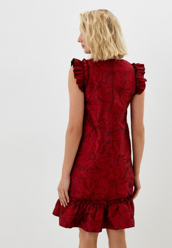 Платье MadaM T