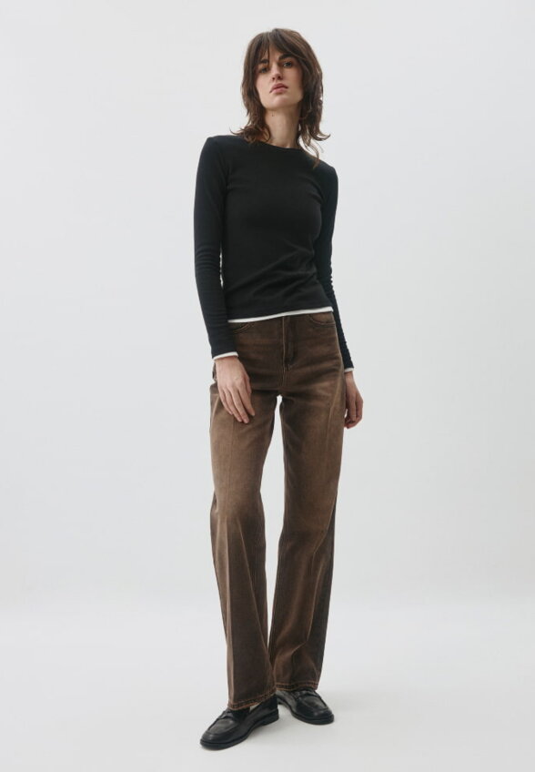 Джинсы WIDE LEG TALL с тинтом