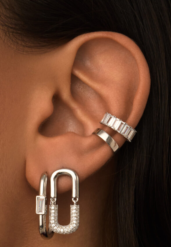 Кафф с фианитами из серебра Багет MIE