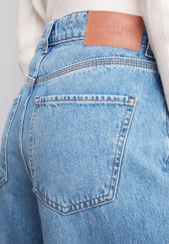 Джинсы Marc O'Polo
