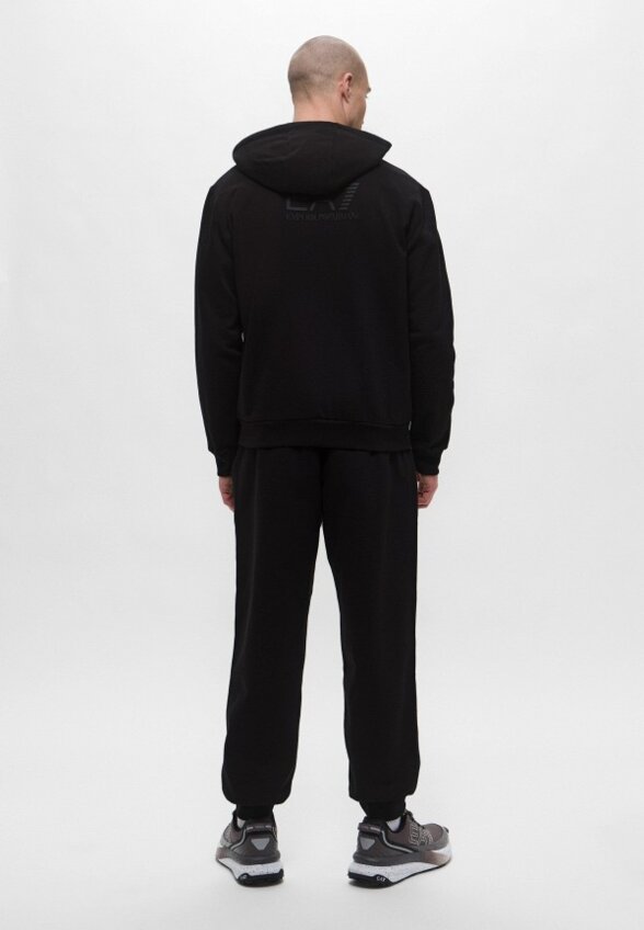 Костюм спортивный EA7