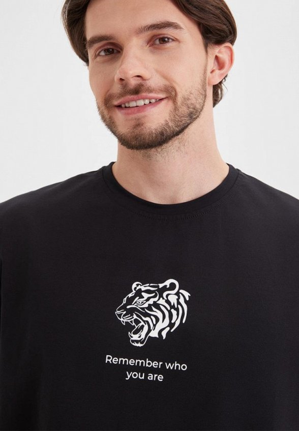 Футболка Barmariska