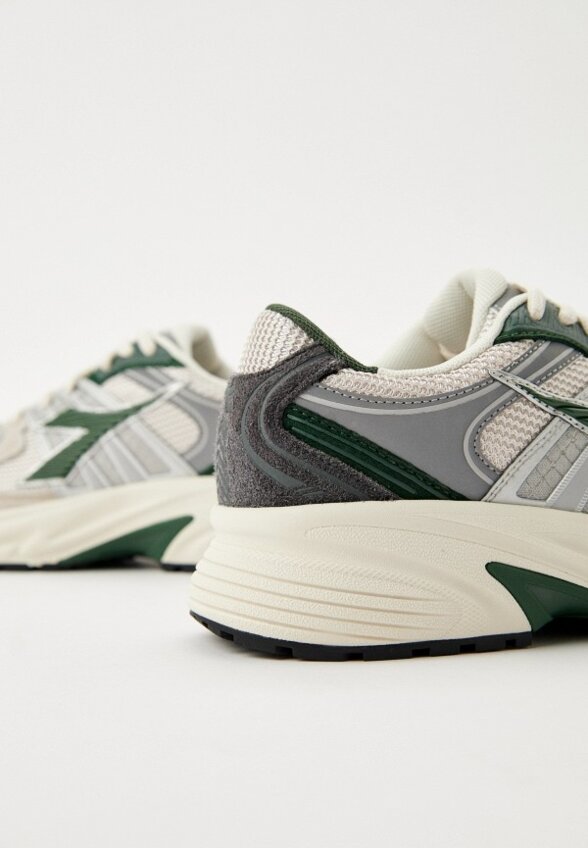 Кроссовки Diadora