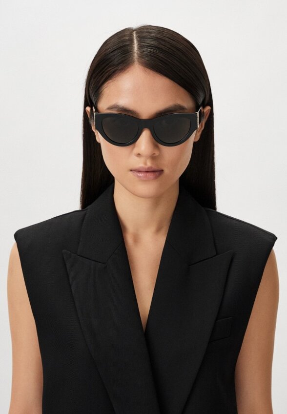 Очки солнцезащитные Saint Laurent