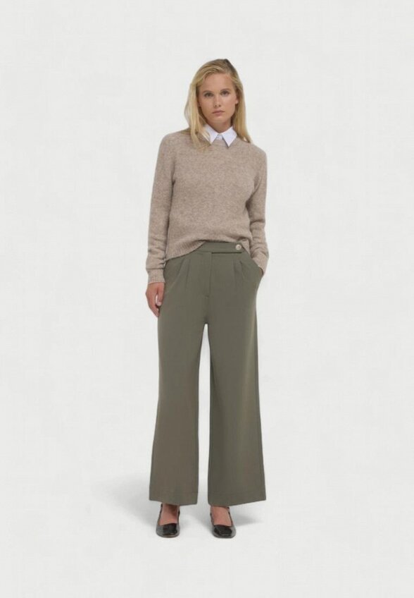 Джемпер Calliope