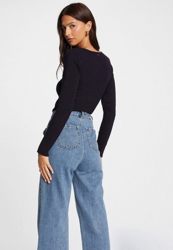 Пуловер Morgan