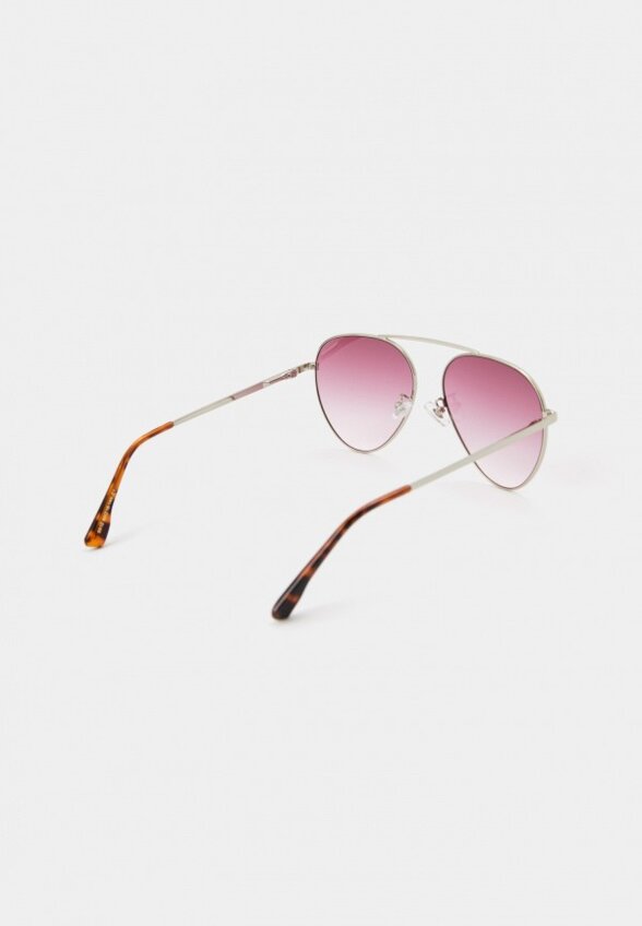 Очки солнцезащитные Ruxara