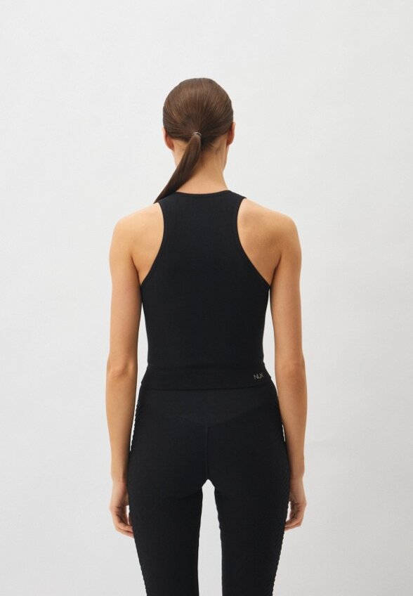 Топ спортивный Nux