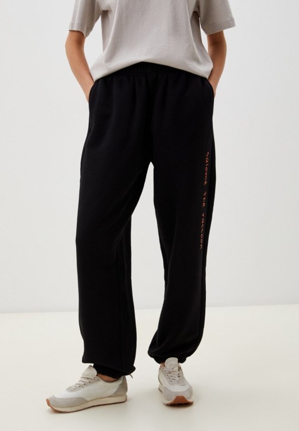 Брюки спортивные Salome The Raccoon