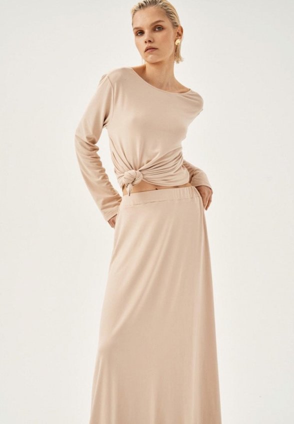 Лонгслив Latrika