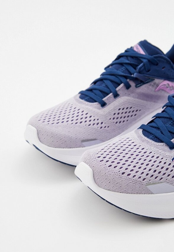 Кроссовки Saucony