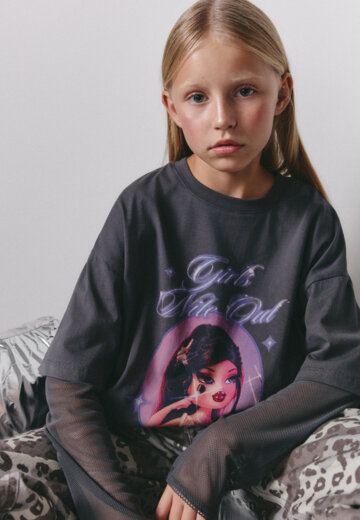 Лонгслив оверсайз для девочек из коллекции SELA × BRATZ