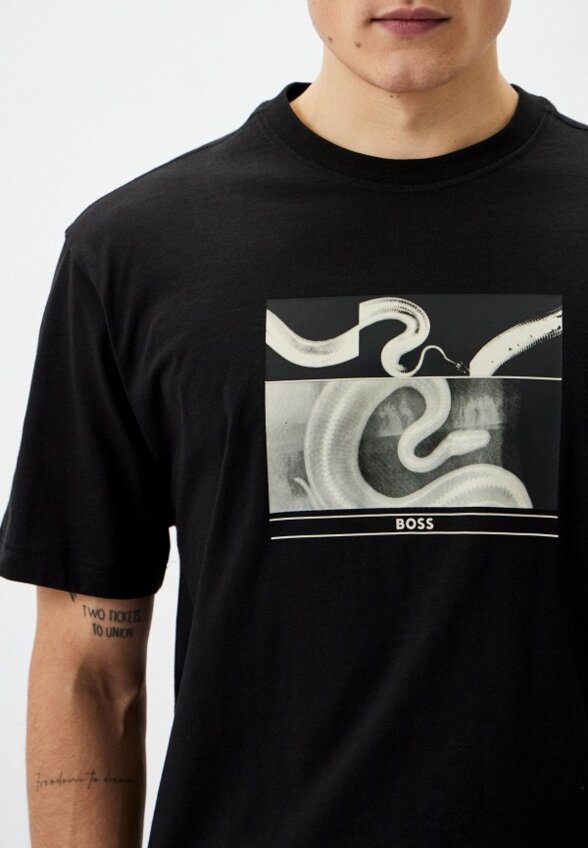 Футболка Boss