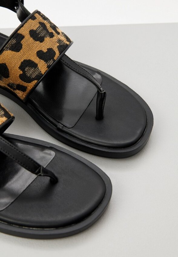 Сандалии Roccobarocco