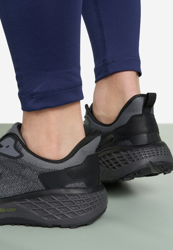 Кроссовки мужские Safety Jogger SJ Grip, Черный