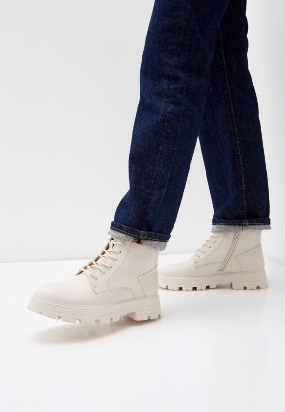 Ботинки Abricot