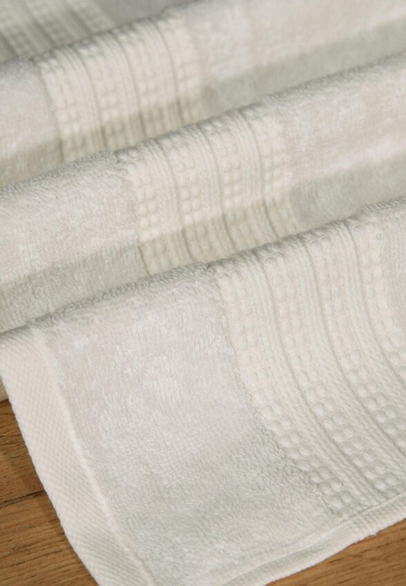 Полотенце Sanpa