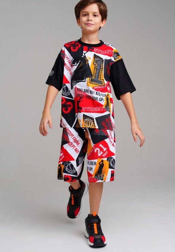 Футболка и шорты PlayToday