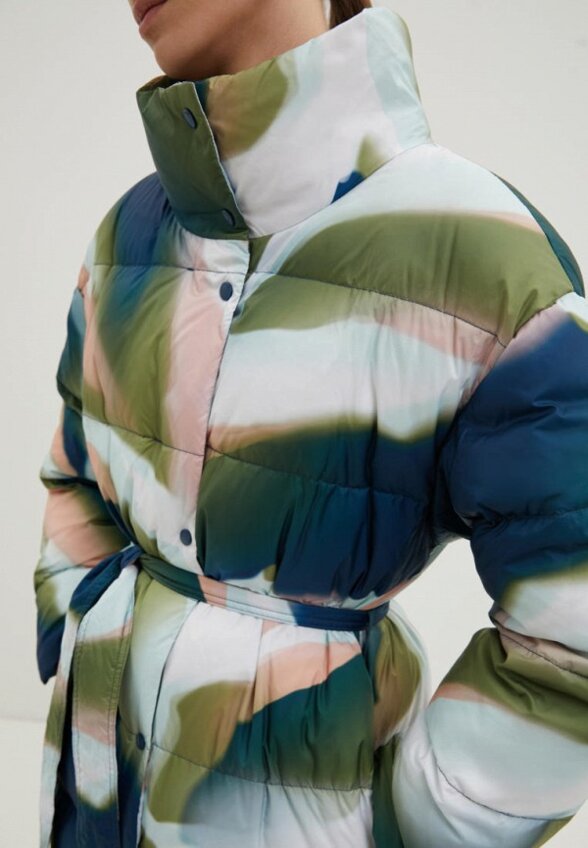 Пуховик Finn Flare