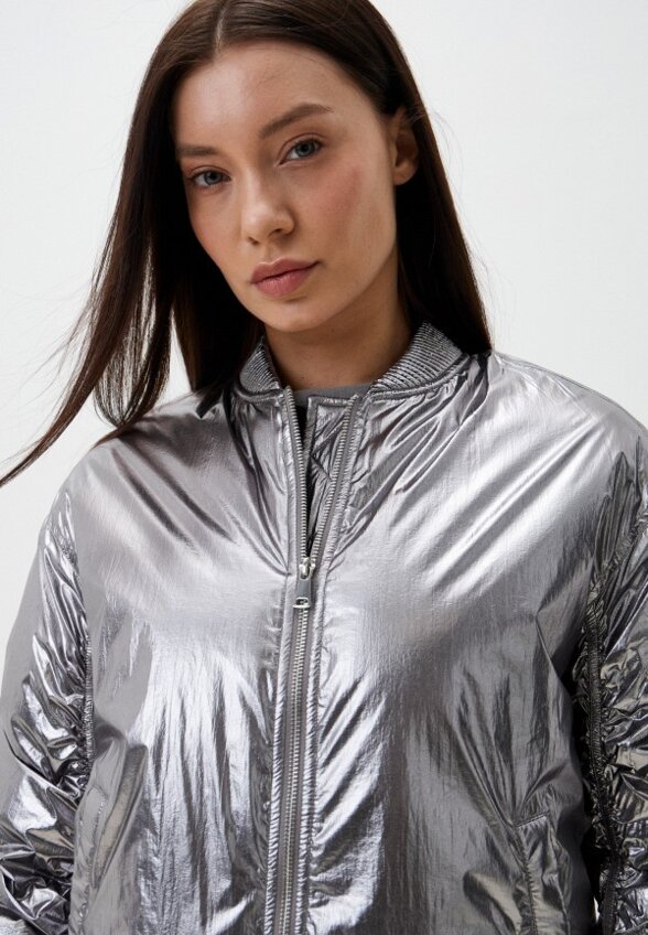 Бомбер Снежная Королева