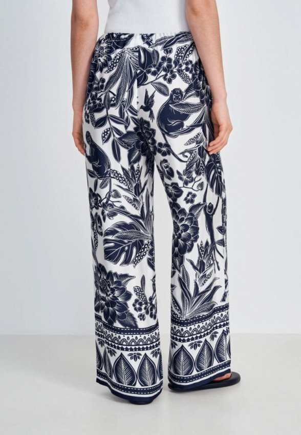 Брюки Finn Flare