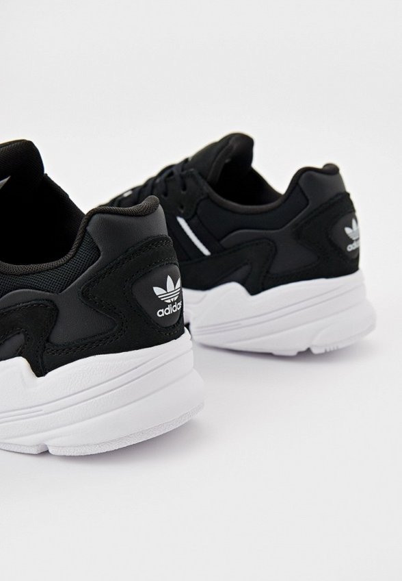 Кроссовки adidas Originals